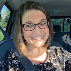 Meet your Posher, Amy